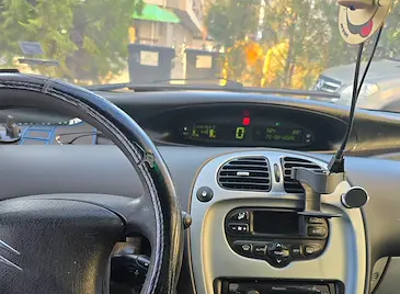 Откраднаха автомобил в квартал "Здравец-Изток" Откраднаха автомобил в квартал "Здравец-Изток"