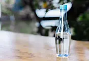 Турист плати 7 евро за газирана вода в Халкидики Турист плати 7 евро за газирана вода в Халкидики