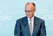 Рейтингът на Фридрих Мерц удари рекордно дъно Рейтингът на Фридрих Мерц удари рекордно дъно