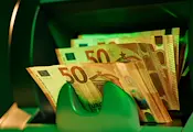 Банките отчитат над милиард евро печалба Банките отчитат над милиард евро печалба