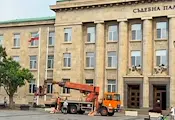 Русенец критикува Окръжен съд - Русе за поставени пилони Русенец критикува Окръжен съд - Русе за поставени пилони