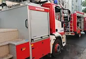Гори бивше училище в центъра на Монтана Гори бивше училище в центъра на Монтана