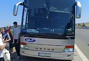 Автобус от Ахтопол за София спука две гуми Автобус от Ахтопол за София спука две гуми