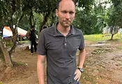 Промяна в плановете спаси германско семейство в Непал Промяна в плановете спаси германско семейство в Непал