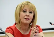 Мая Манолова: ЧСИ продават имоти за минимални дългове Мая Манолова: ЧСИ продават имоти за минимални дългове