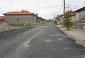 Ремонтират ударно пътищата в центъра на Две могили Ремонтират ударно пътищата в центъра на Две могили