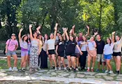 Младежи от Русе празнуваха сред природата в лесопарк „Липник“ Младежи от Русе празнуваха сред природата в лесопарк „Липник“
