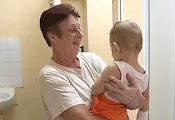 Медицинска сестра посвети 50 години на най-малките пациенти в Бяла Медицинска сестра посвети 50 години на най-малките пациенти в Бяла