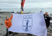 Русенски знамена със специални печати се завърнаха от Антарктида Русенски знамена със специални печати се завърнаха от Антарктида