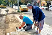 Ремонтират тротоара на улица "Николаевска" Ремонтират тротоара на улица "Николаевска"