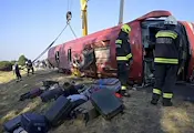 Катастрофа с полски автобус в Унгария взе 12 жертви Катастрофа с полски автобус в Унгария взе 12 жертви