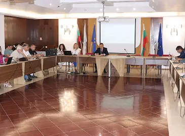 Партиите в Русе не се разбраха за състава на РИК Партиите в Русе не се разбраха за състава на РИК