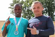 Алберт Тонуй пробяга трасето Гюргево - Русе за 44 минути Алберт Тонуй пробяга трасето Гюргево - Русе за 44 минути
