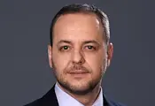 Повдигнаха обвинение на Борислав Сандов по случая "Петрохан" Повдигнаха обвинение на Борислав Сандов по случая "Петрохан"