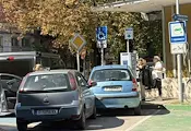 Две коли катастрофираха след двойно нарушение в центъра на Русе Две коли катастрофираха след двойно нарушение в центъра на Русе