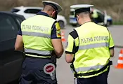 Катастрофа ограничи движението по пътя Пейчиново - Масларево Катастрофа ограничи движението по пътя Пейчиново - Масларево