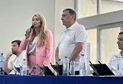 Златомира Стефанова откри Държавния турнир по скокове на батут Златомира Стефанова откри Държавния турнир по скокове на батут