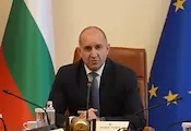 Румен Радев обяви мащабна реформа в пътната безопасност Румен Радев обяви мащабна реформа в пътната безопасност