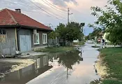 Улици в русенското село Ряхово се превърнаха в реки Улици в русенското село Ряхово се превърнаха в реки