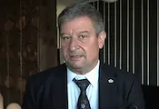 Училищата съкращават персонал заради липса на пари Училищата съкращават персонал заради липса на пари