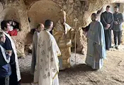 Български и румънски духовници ще отслужат литургия в скална църква край Русе Български и румънски духовници ще отслужат литургия в скална църква край Русе