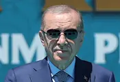 Бездомник обиди Реджеп Ердоган за подслон в затвора Бездомник обиди Реджеп Ердоган за подслон в затвора