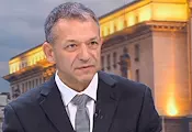 Димитър Гърдев: Гори общественият договор в Западна Европа Димитър Гърдев: Гори общественият договор в Западна Европа
