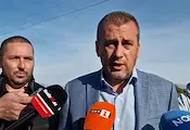 Транспортният министър участва в демонстрация по безопасно шофиране Транспортният министър участва в демонстрация по безопасно шофиране
