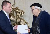 Скулптурът Георги Радулов празнува 90-годишен юбилей Скулптурът Георги Радулов празнува 90-годишен юбилей