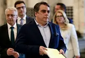 Асен Василев поиска оставките на двама министри заради Бюджет 2026 Асен Василев поиска оставките на двама министри заради Бюджет 2026