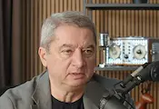 Емануил Йорданов: Андрей Гюров няма понятие какво работи президентът Емануил Йорданов: Андрей Гюров няма понятие какво работи президентът