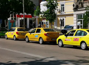 Съдът обяви за нищожно решението за по-високите тарифи на такситата в Русе Съдът обяви за нищожно решението за по-високите тарифи на такситата в Русе