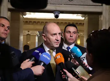 Министерският съвет отхвърли обвиненията в агитация от Румен Радев Министерският съвет отхвърли обвиненията в агитация от Румен Радев
