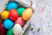 Боядисаните яйца може да станат токсични след два часа Боядисаните яйца може да станат токсични след два часа